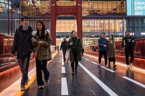 Çində xidmət sektorunun fəaliyyəti artdı