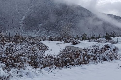 Şahdağa qar yağıb - FAKTİKİ HAVA