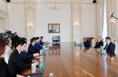 Prezident Koreya Ticarət və Sənaye Palatasının sədrini qəbul edib