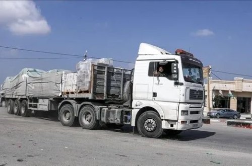 Qəzzaya humanitar yardım aparan daha 118 yük maşını gəlib