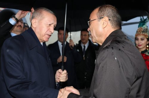 Ərdoğan Özbəkistanda səfərdədir