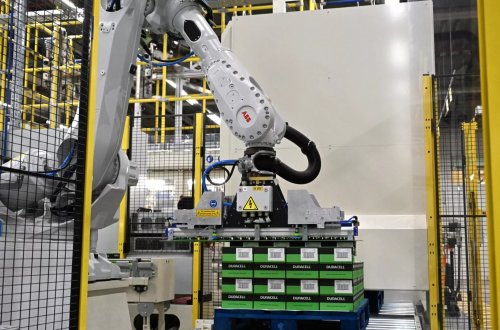 Cənubi Koreyada bir nəfəri robot tərəfindən öldürüldü