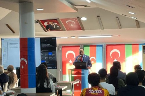 Halkalıda Zəfər gününə həsr olunmuş elmi konfrans keçirilib