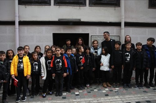 Türkiyə Cümhuriyyətinin qurucusu Atatürk Selanikdə doğulduğu evdə anılıb