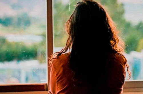 Azərbaycanda 1 ilin gəlini olan 16 yaşlı qız evdən qaçdı