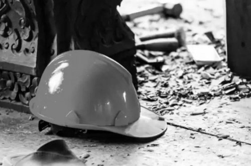 Qazaxıstanda şaxtada iki nəfər ölüb