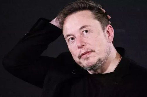 Maskdan reklamlarını geri götürən şirkətlərə təhqiramiz reaksiya verib