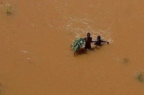 Keniyada daşqınlarda ölənlərin sayı 136-ya yüksəlib