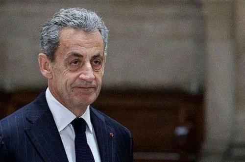 Fransanın keçmiş prezident Sarkoziyə qarşı həbs qərarı çıxarılıb