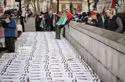 İngiltərədə baş nazir iqamətgahı yaxınlığında 450-dən çox uşaq tabutu qalıb