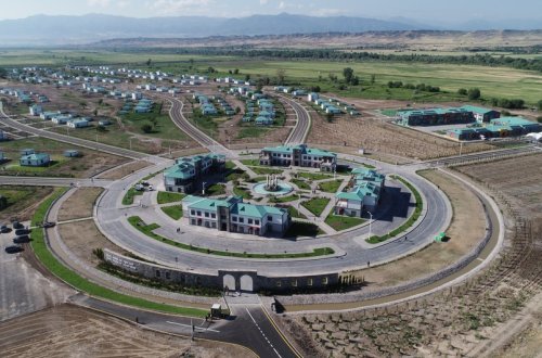 Bu ilin sonunadək daha 215 ailə azad olunmuş ərazilərə köçürüləcək