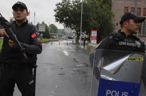 Türkiyə İnterpol tərəfindən axtarılan şəxsi yaxalayıb