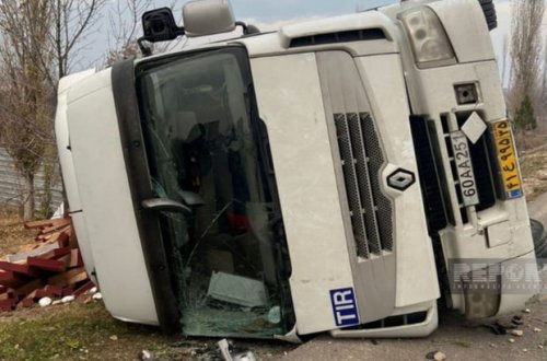 Şərurda İran vətəndaşına məxsus TIR aşıb - FOTO