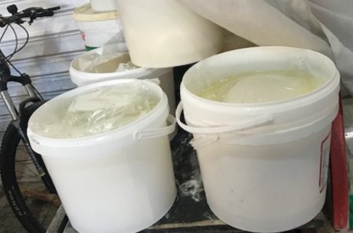 Bakıda bazarda süd və süd məhsullarının satışı dayandırılıb, rəhbərlik cərimələnib