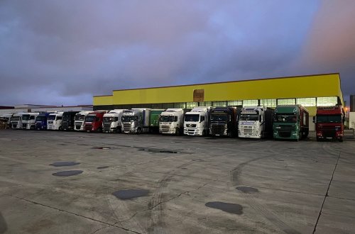 Elektrik avadanlıqlarından ibarət humanitar yardımın növbəti hissəsi Ukraynaya göndərilib