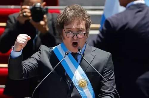 Argentinanın yeni prezidenti Xavyer Milei vəzifəsinin icrasına başlayıb