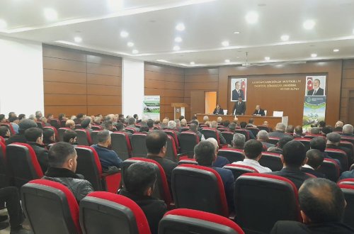 Aqrar Sığorta Fondu Sabirabad rayonunda fermerlərlə görüş keçirib