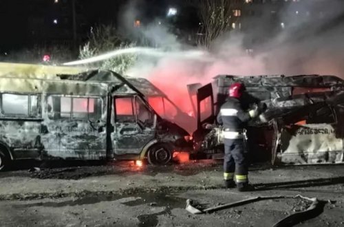 Gürcüstanda bir neçə təcili tibbi yardım maşını yanıb