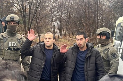 Hüseynlə Aqşin Azərbaycana təhvil verildi - VİDEO - FOTO