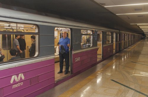 Bakı metrosunda faciə: Qadın öldü