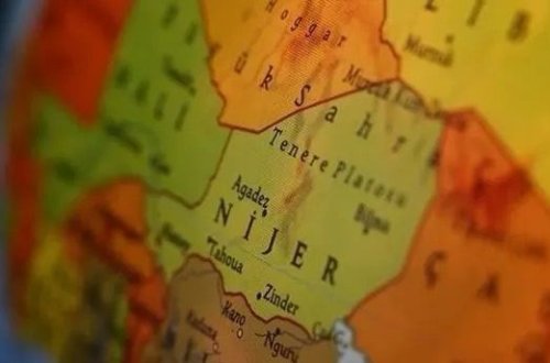 Qərbi Afrika Dövlətlərinin İqtisadi Birliyi Nigerdə çevrilişi tanıyıb