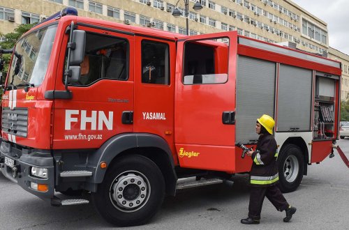 Azərbaycanda uşaq bağçasında yanğın: 25 nəfər təxliyə edilib