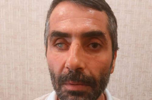 Sumqayıtda avtobuslarda cibgirlik edən kameralara tuş gəldi - Oğurluq anının VİDEOSU