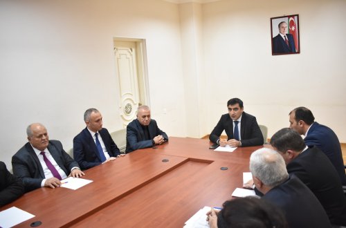 Aqrar Xidmətlər Agentliyinin sədri Sərdar Hacıyev tabeli qurumların fəaliyyəti ilə tanış olub