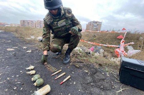 Abşeronda üç qumbara tapılıb