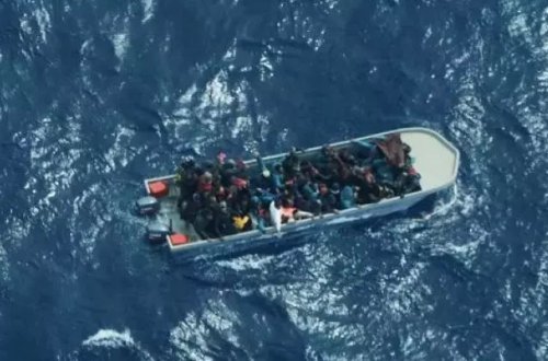 Liviya sahillərində miqrant qayığı batıb: 61 nəfər itkin DÜŞÜB