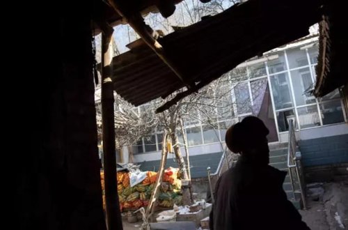 Çində baş verən zəlzələ nəticəsində ölənlərin sayı 131-ə çatdı