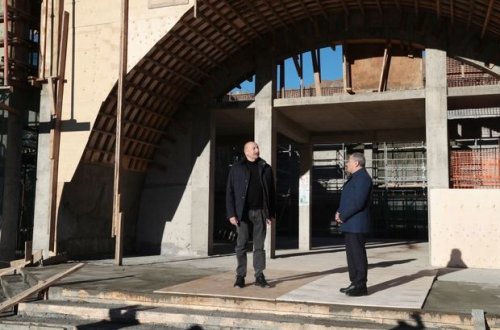 Prezident Daşaltı kənd məscidinin tikintisi ilə tanış olub - FOTO