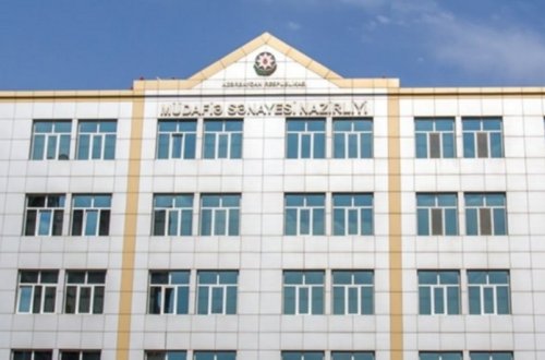 Nazir şöbə müdirini işdən çıxarıb