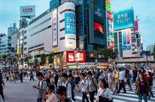 Yaponiya hökuməti adambaşına düşən gəlirin inflyasiyadan yuxarı qalxacağını gözləyir