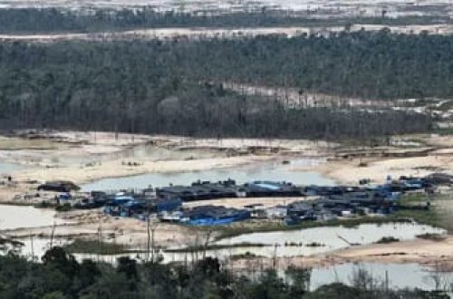 Peruda qızıl mədəninin çökməsi nəticəsində 7 işçi həyatını itirdi