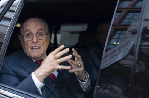 Rudy Guiliani 148 milyon dollar cərimələndikdən sonra iflas etdi