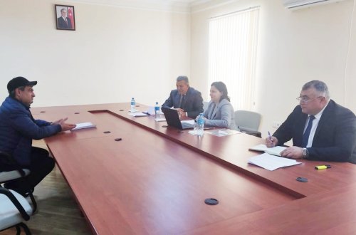 Kənd təsərrüfatı nazirinin müavini İlhamə Qədimova Daşkəsəndə vətəndaşları qəbul edib, fermerlərlə görüşüb