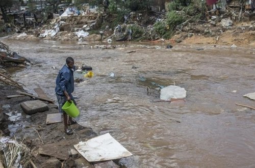 Cənubi Afrikada daşqın nəticəsində 6 nəfər ölüb