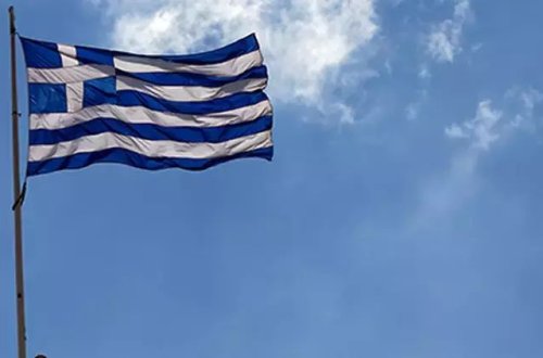 Yunanıstanda hərbi təlim təyyarəsi qəzaya uğrayıb