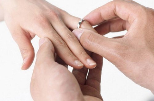 12 yaşda nişanlanan qızın atası danışdı - Oğlan evi ilə danışanda demişəm ki...