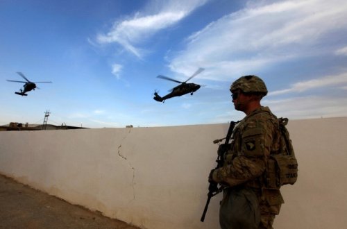 ABŞ-nin Suriyadakı hərbi bazasına 30 raket atılıb