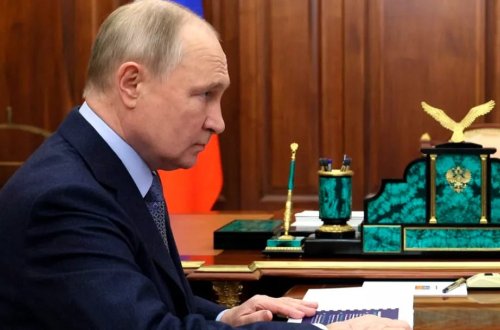 Putin bosniyalı serb hərbi cinayətkara Rusiya vətəndaşlığı verdi