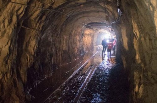 Çində uçan mədəndə 13 işçinin cəsədi tapılıb