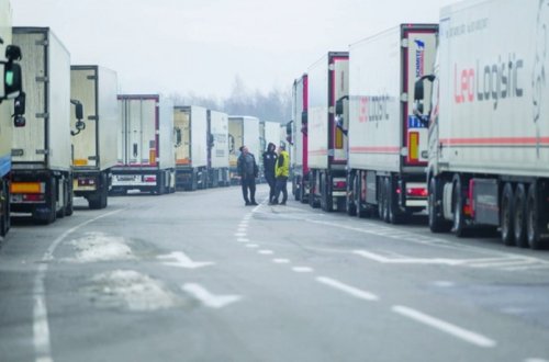 Polşa Ukrayna ilə sərhədin blokadasına son qoyur