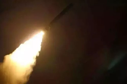 İran Pakistan ərazisinə raket və PUA hücumu edib