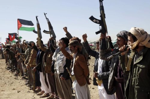 Husilər İsrail limanlarına gedən gəmini hədəf aldıqlarını açıqlayıblar