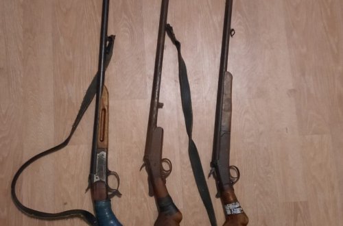 Şirvan sakinləri sənədsiz ov tüfənglərini polisə könüllü təhvil verib