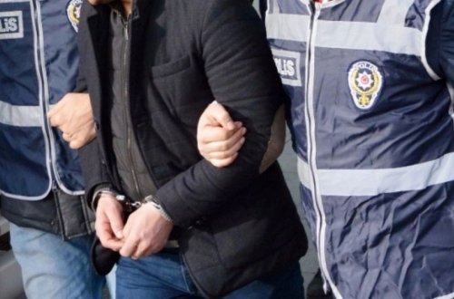 Türkiyədə FETÖ üzvü olmaqda şübhəli bilinən keçmiş polislər Yunanıstana qaçarkən yaxalanıb