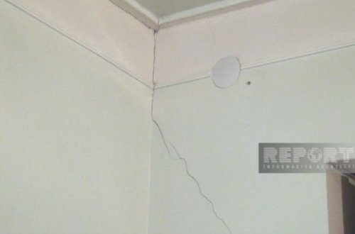 Şirvanda zəlzələ nəticəsində bir neçə evdə çatlar əmələ gəlib - FOTO