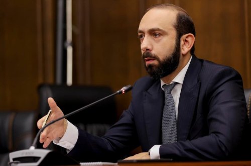 Ermənistan XİN başçısı səfirlərlə Azərbaycanla sülh gündəmini müzakirə edib